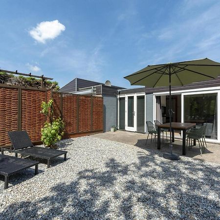 Luxurious Furnished Bungalow With Terrace Callantsoog Eksteriør billede